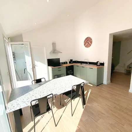 Chambre Privee Dans Appartement Partage - Calme Et Lumineux - Proche Bordeaux -Pessac-Modern Br1-1